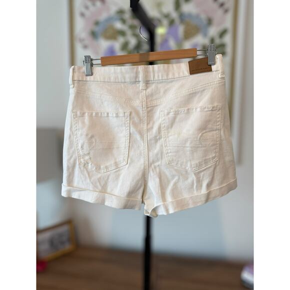 NWT American Eagle High Rise Distressed Cuffed Jean Shorts White Womens Size 10 - Picture 4 of 8